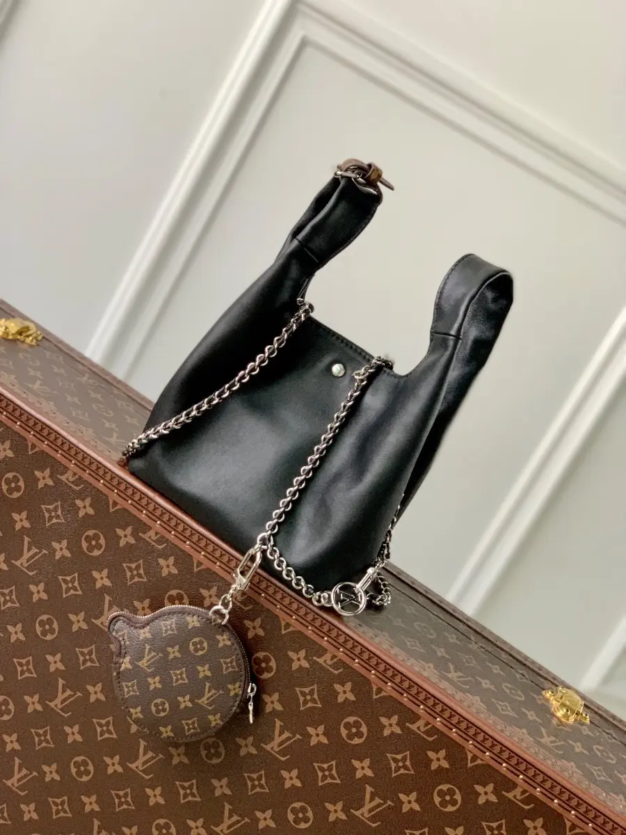 atlantis bb handbag black m11387 black 2
