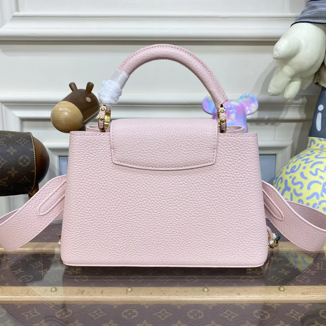 capucines bb handbag m21643 3