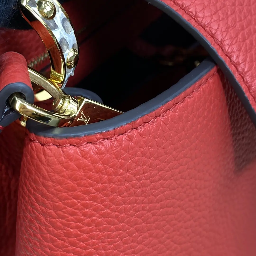 capucines mm handbag m92800 4 capucines mm handbag m92800 4