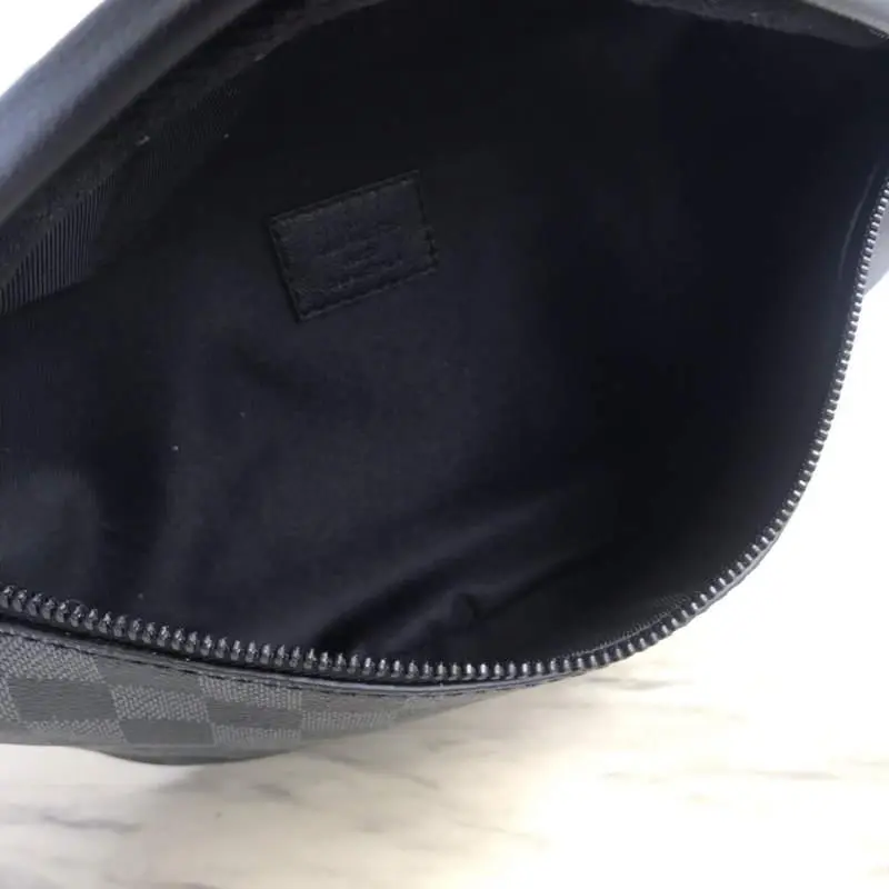 damier graphite discovery bumbag n40187 11