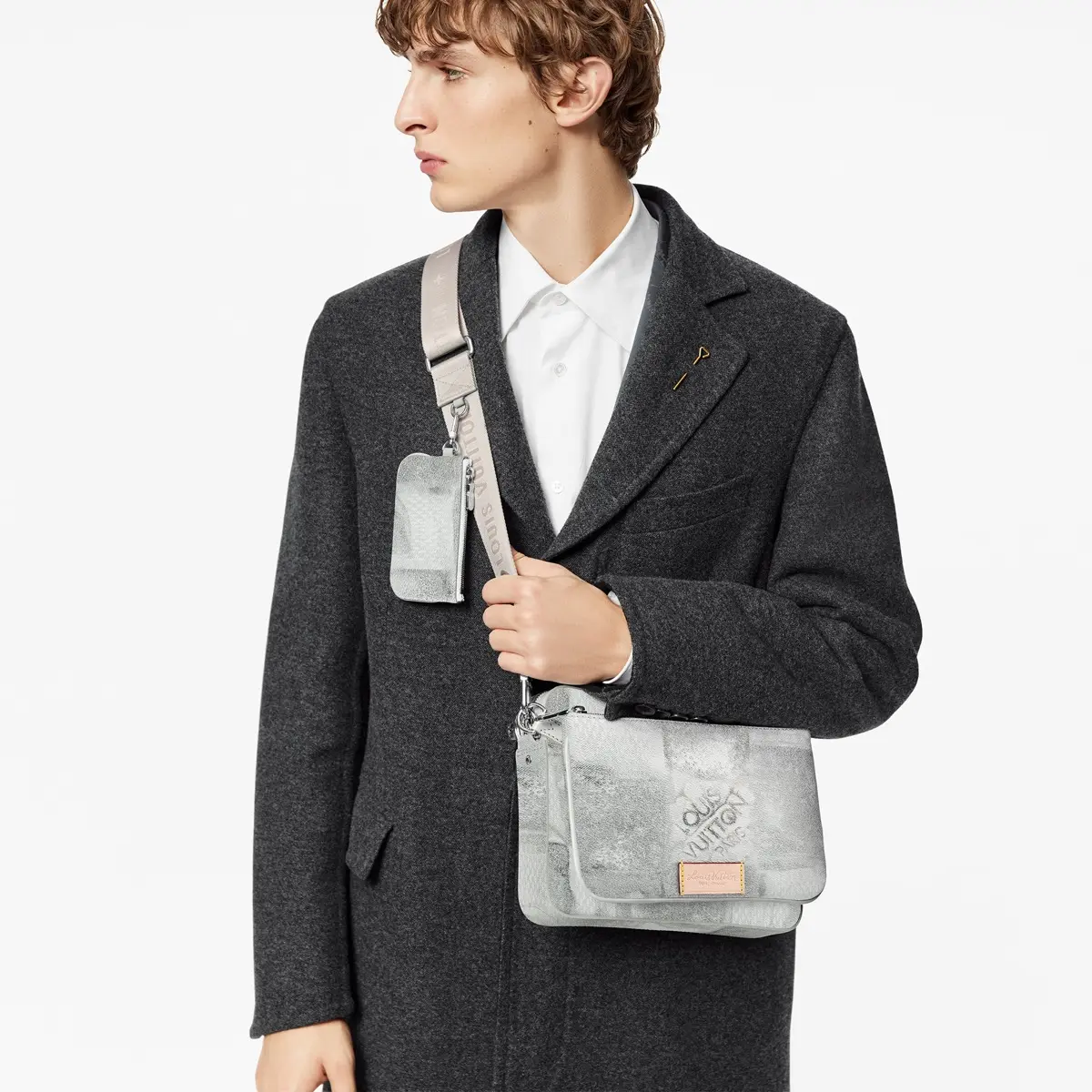 damier salt canvas trio messenger stone gray n50068 3 damier salt canvas trio messenger stone gray n50068 3