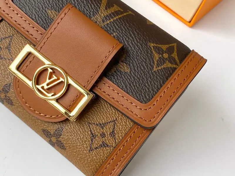 dauphine compact wallet m68725 6 dauphine compact wallet m68725 6
