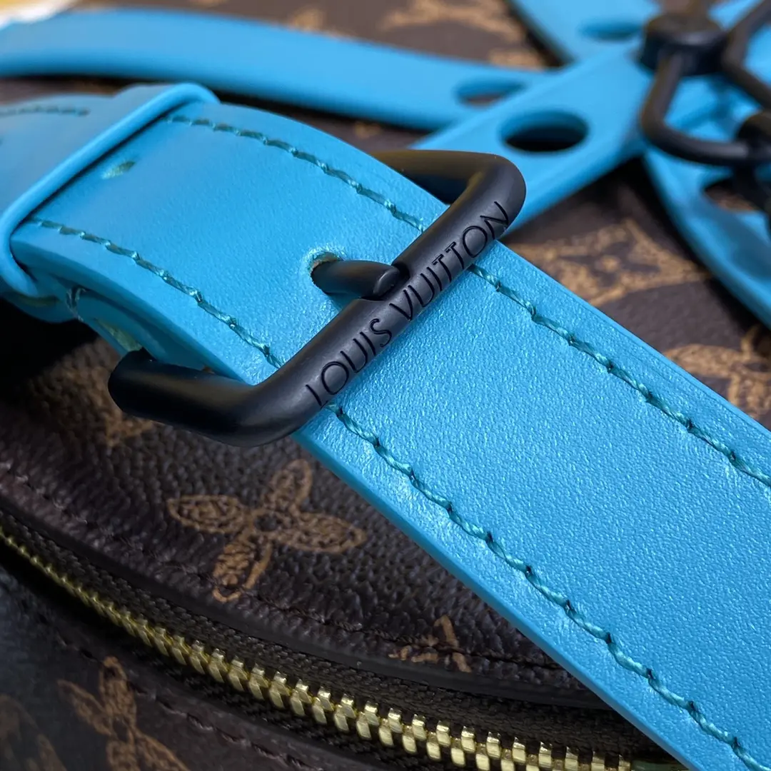 epi cluny mini handbag blue m59706 blue 2 epi cluny mini handbag blue m59706 blue 2