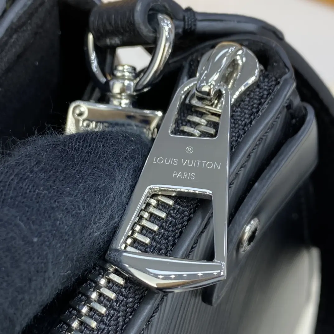 epi grained grenelle tote pm black m57680 7