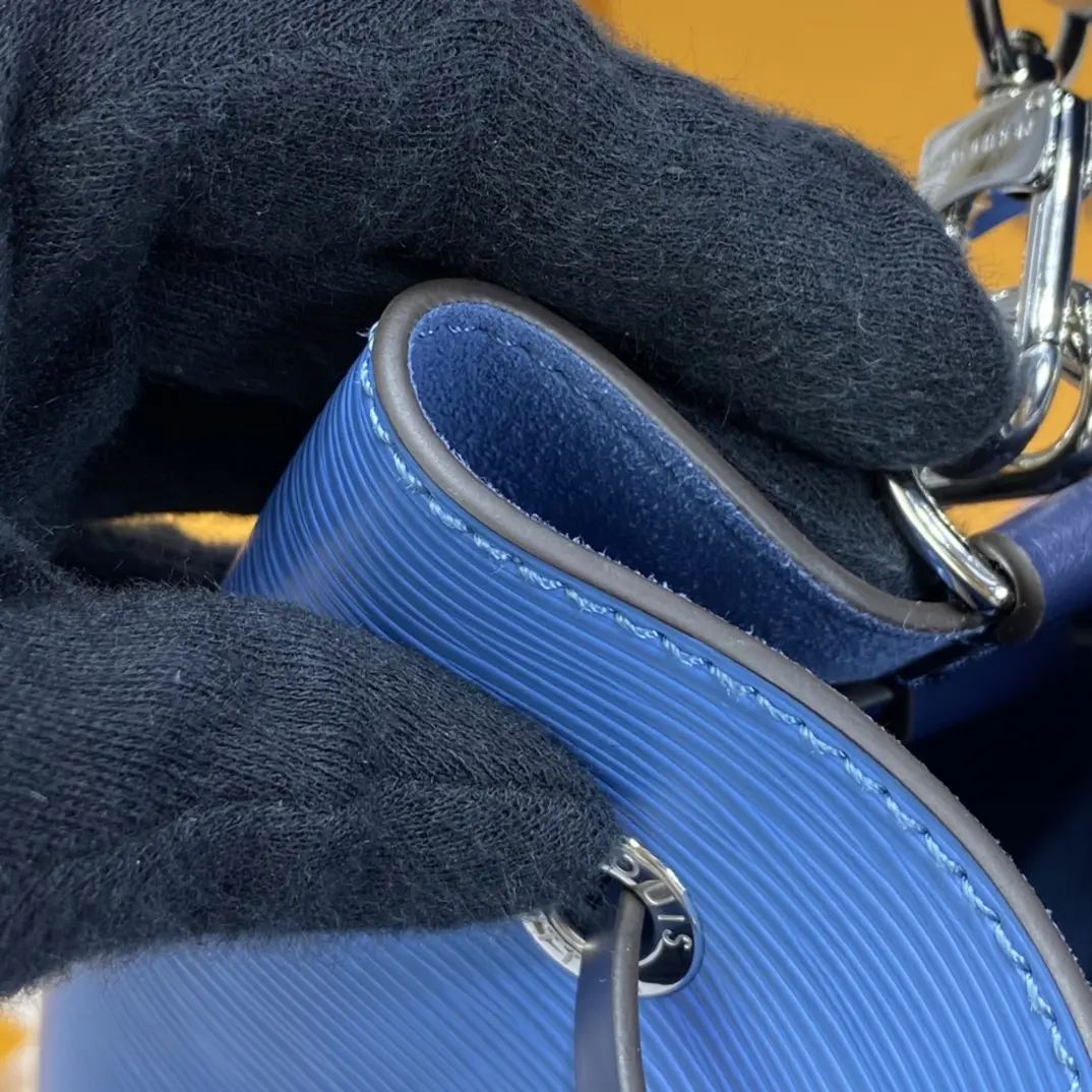 epi grained neonoe bb bucket bag bleuet blue m57691 10 epi grained neonoe bb bucket bag bleuet blue m57691 10