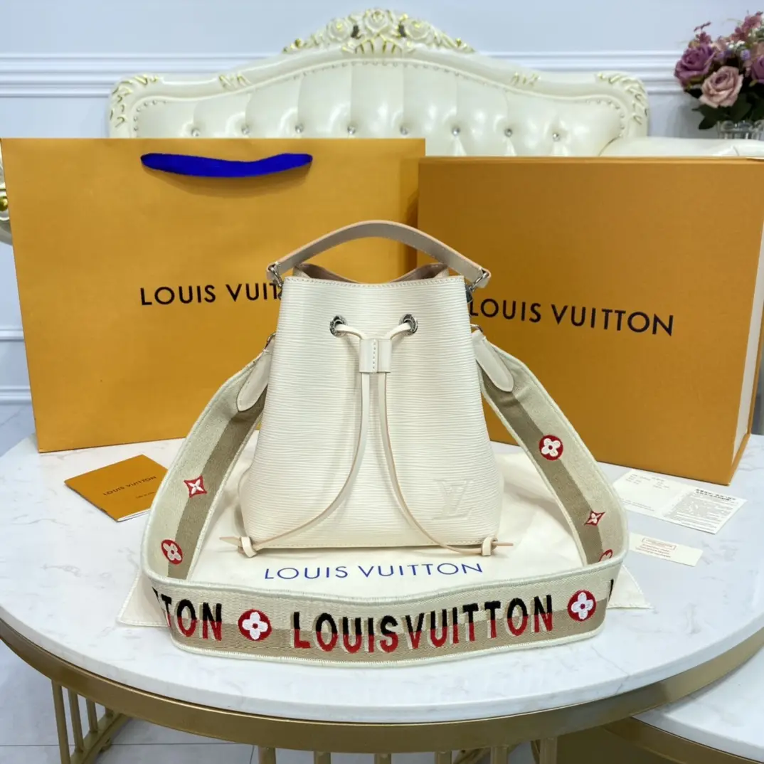 epi grained neonoe bb bucket bag cream m57693 3 epi grained neonoe bb bucket bag cream m57693 3
