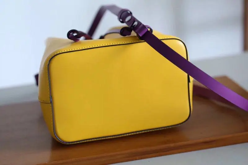 epi leather neonoe bb exclusive prelaunch citron hl m52853 6 epi leather neonoe bb exclusive prelaunch citron hl m52853 6