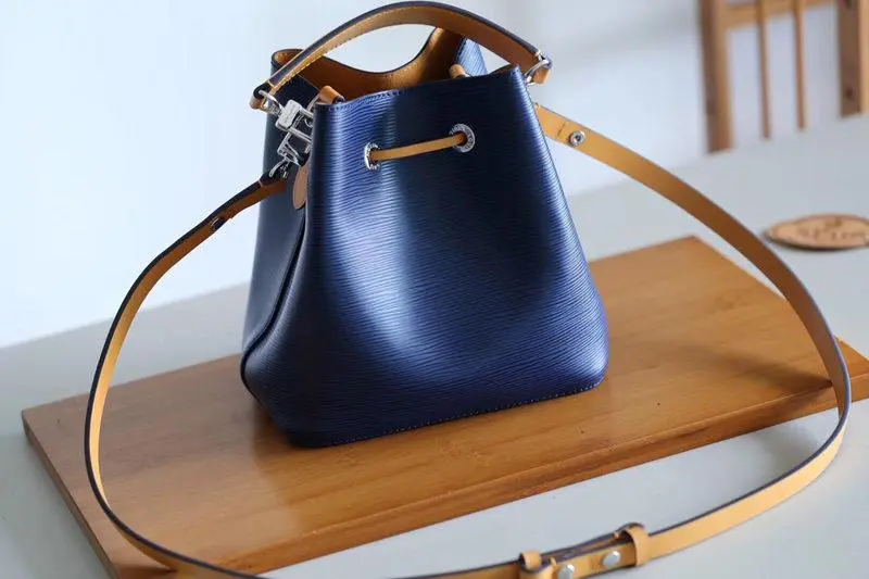 epi leather neonoe bb exclusive prelaunch indigo safran m53610 4 epi leather neonoe bb exclusive prelaunch indigo safran m53610 4