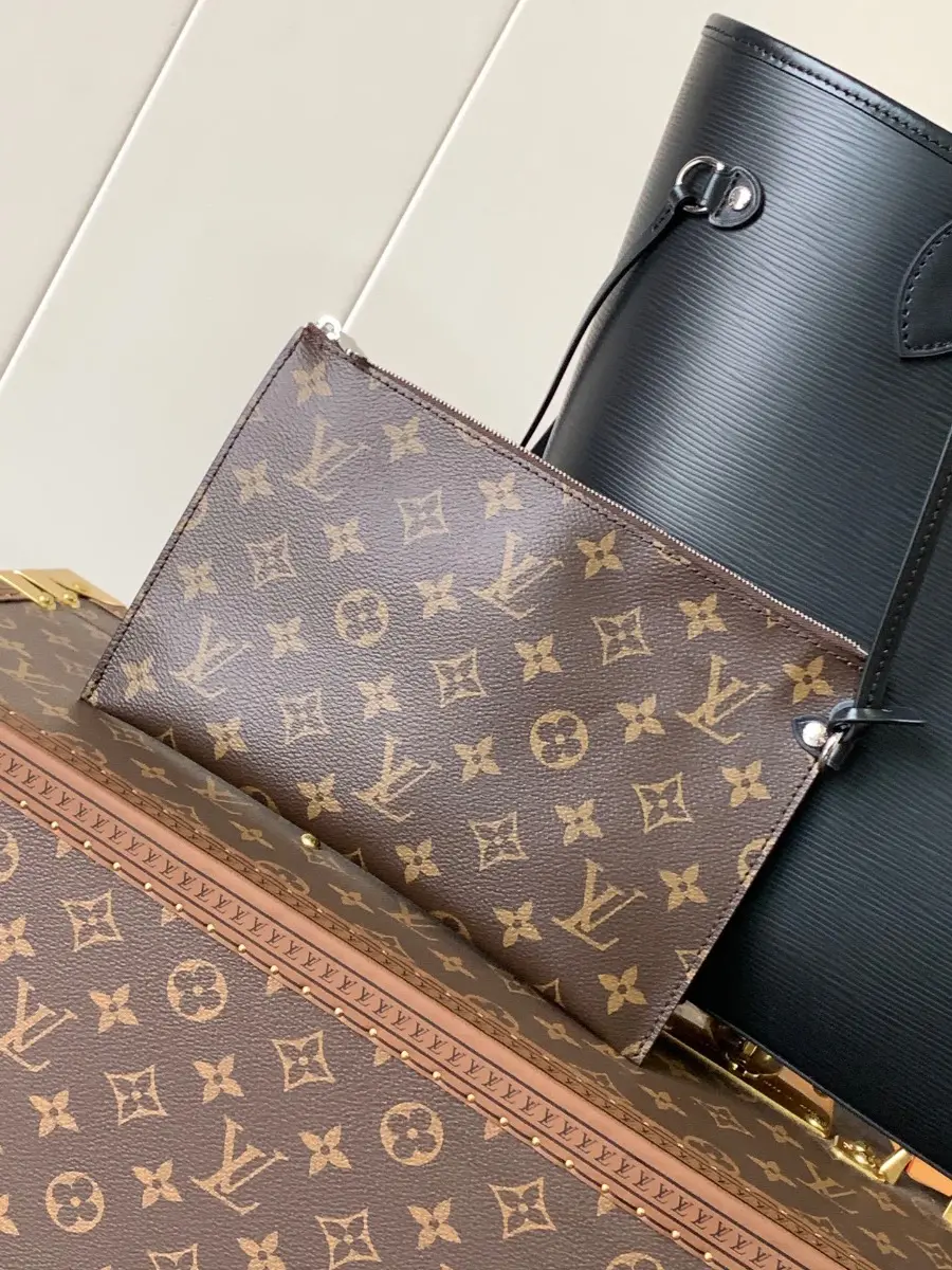 epi leather neverfull mm m11930 10