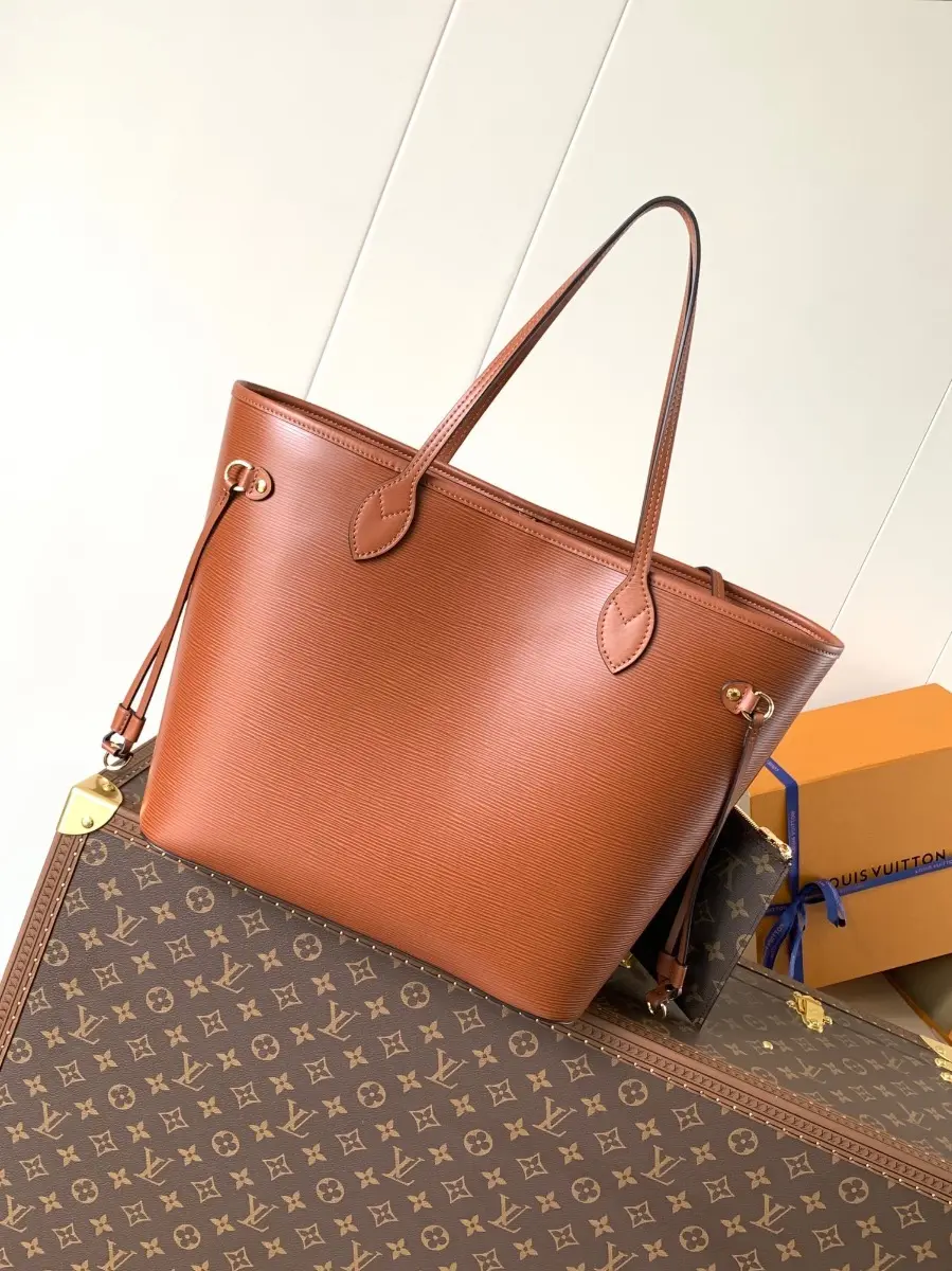 epi leather neverfull mm m12467 10 epi leather neverfull mm m12467 10
