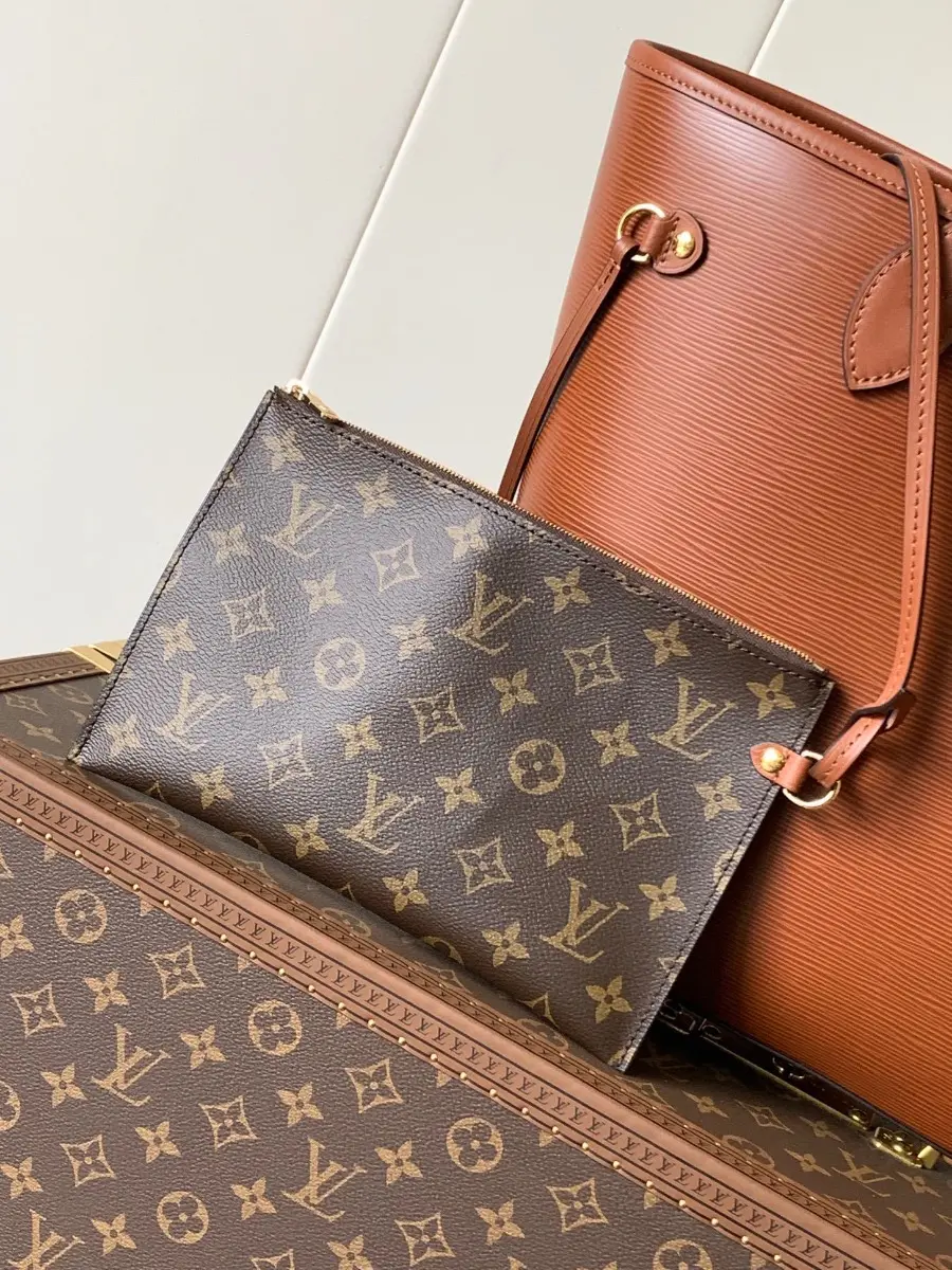 epi leather neverfull mm m12467 8 epi leather neverfull mm m12467 8