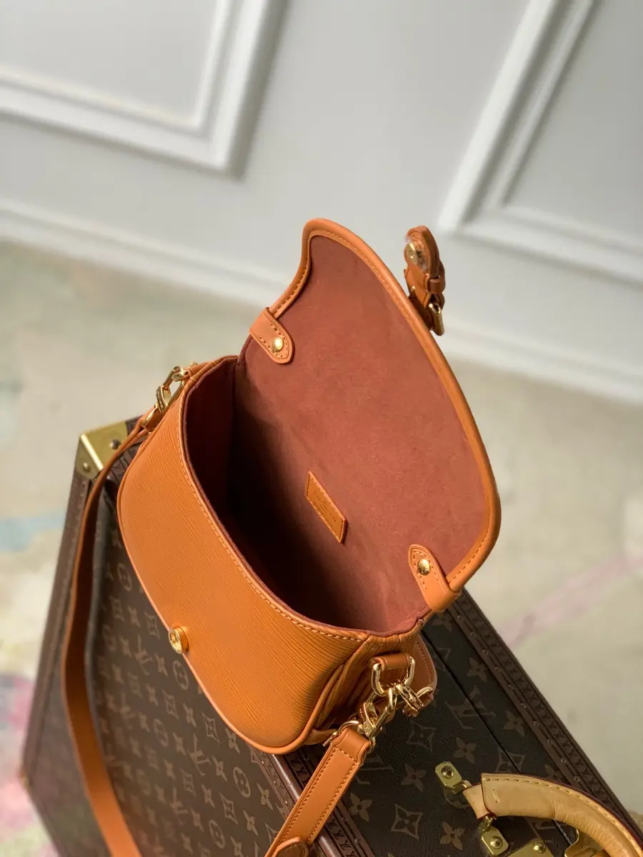 epi leather saumur bb camel m234691camel 5 epi leather saumur bb camel m234691camel 5
