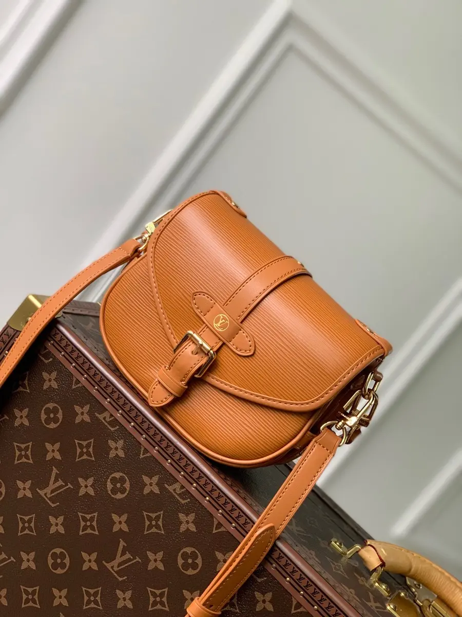 epi leather saumur bb camel m234691camel 9 epi leather saumur bb camel m234691camel 9