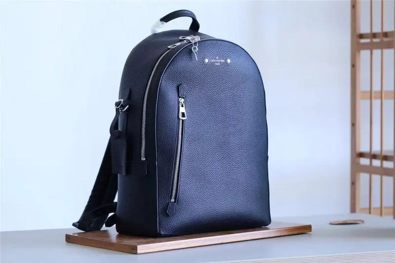 fall winter 2018 armand backpack m42687 3