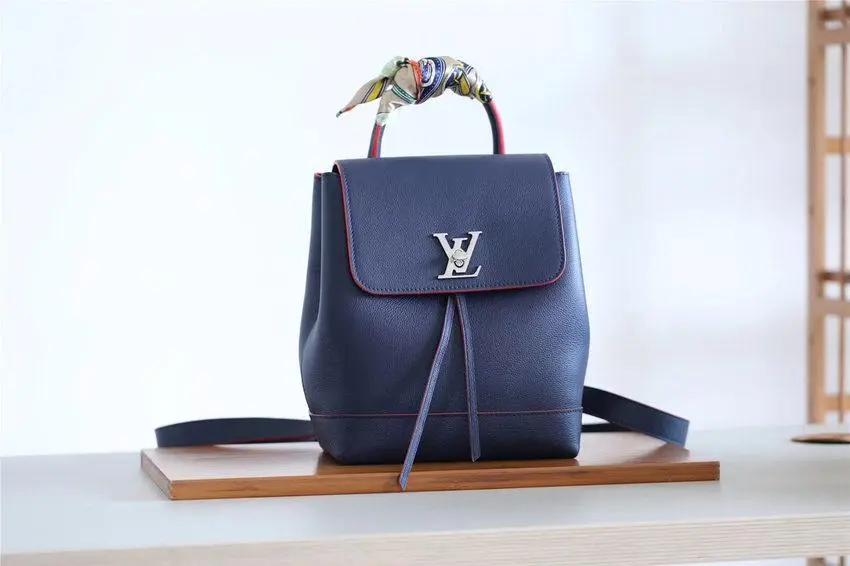 fall winter 2018 lockme backpack marine rouge m43879 3 fall winter 2018 lockme backpack marine rouge m43879 3