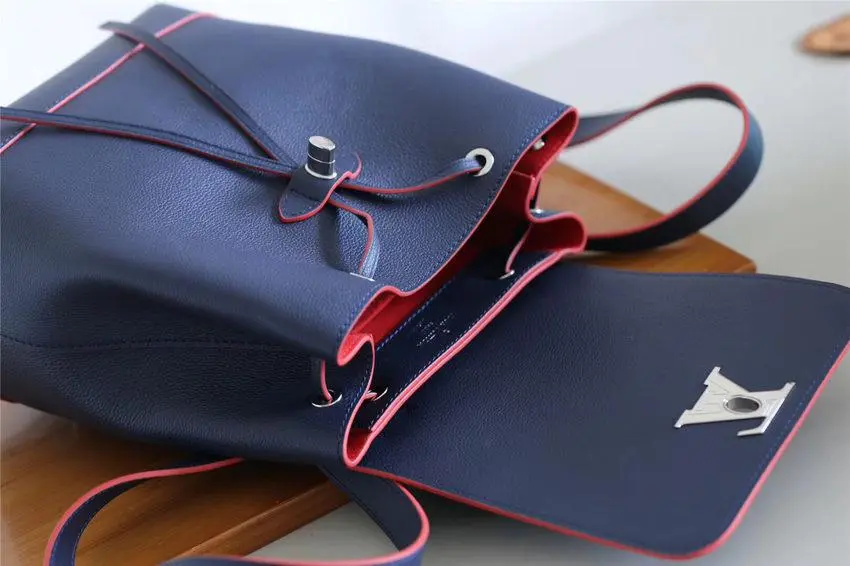 fall winter 2018 lockme backpack marine rouge m43879 9 fall winter 2018 lockme backpack marine rouge m43879 9