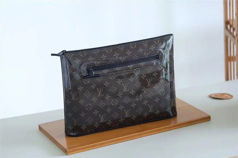fall winter 2018 pochette cosmos monogram glaze m63271 3 fall winter 2018 pochette cosmos monogram glaze m63271 3
