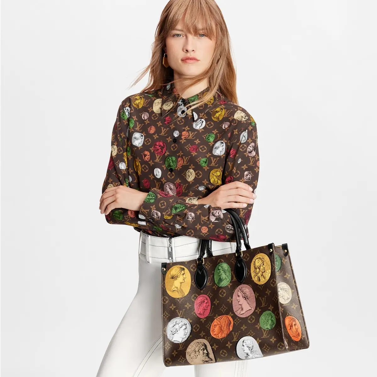 fall winter 2021 monogram cameo onthego mm tote bag m59245 3 fall winter 2021 monogram cameo onthego mm tote bag m59245 3