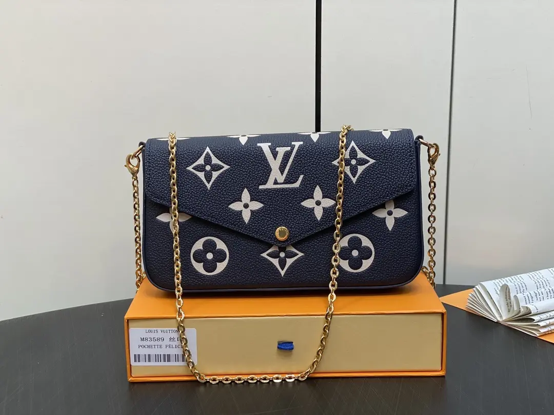 felicie pochette m82479 6