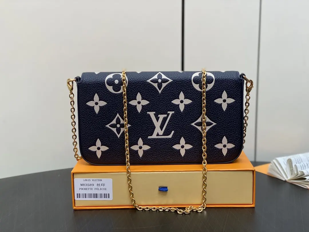 felicie pochette m82479 7