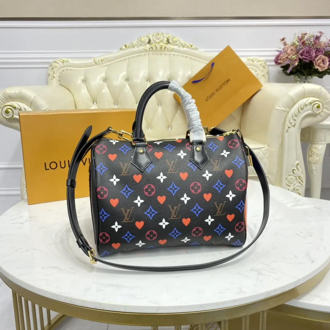 game on speedy bandouliere 25 black m57466 black 1 game on speedy bandouliere 25 black m57466 black 1