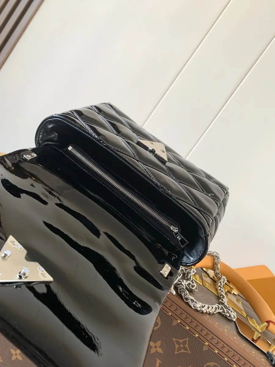 go 14 mm handbag m23682 6
