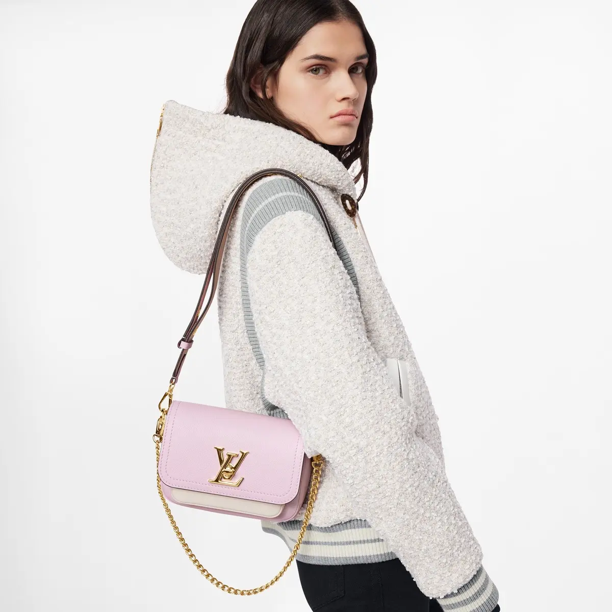 grained calf leather lockme tender m59732 2