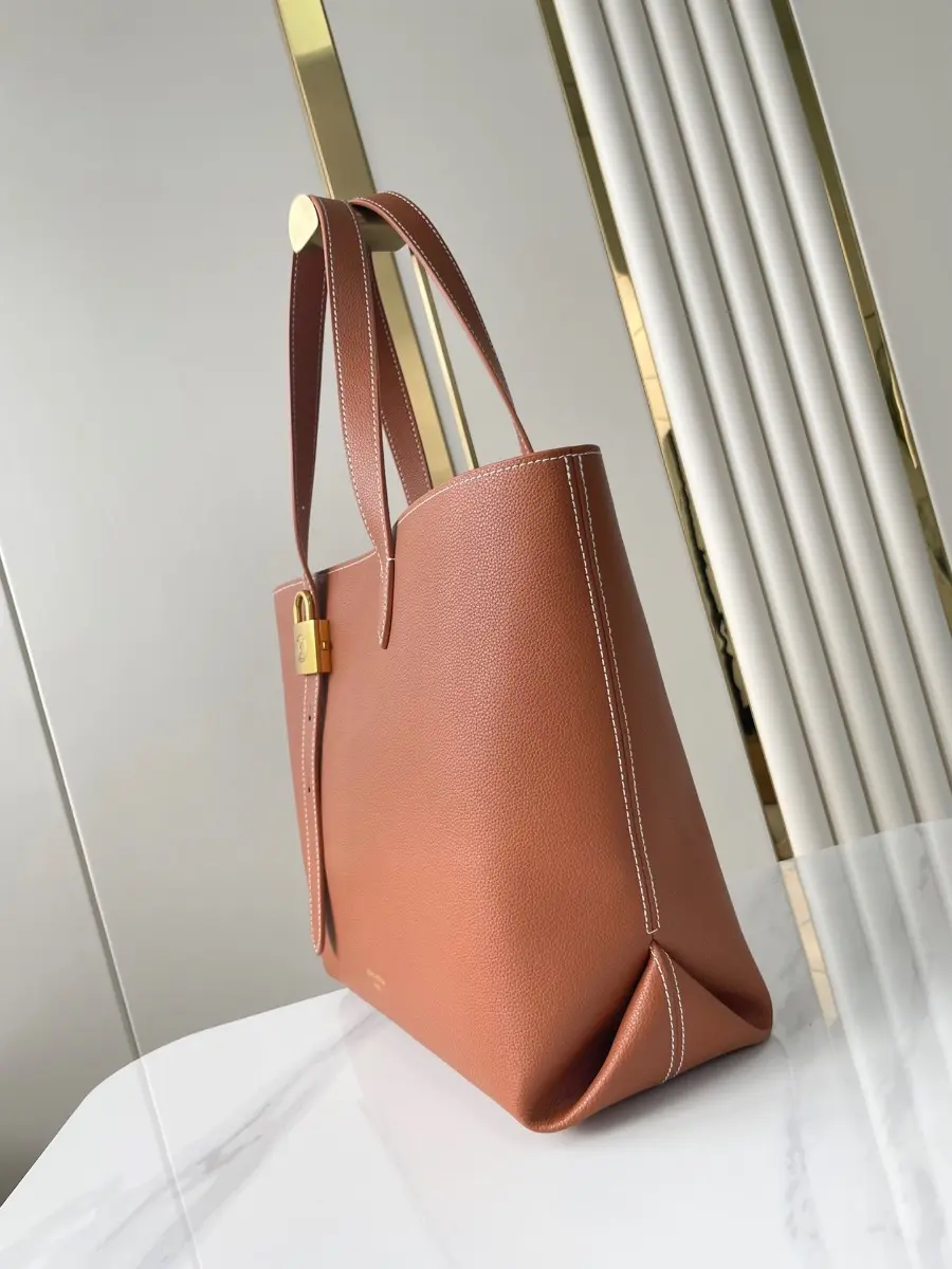 low key cabas mm bag m25342 2