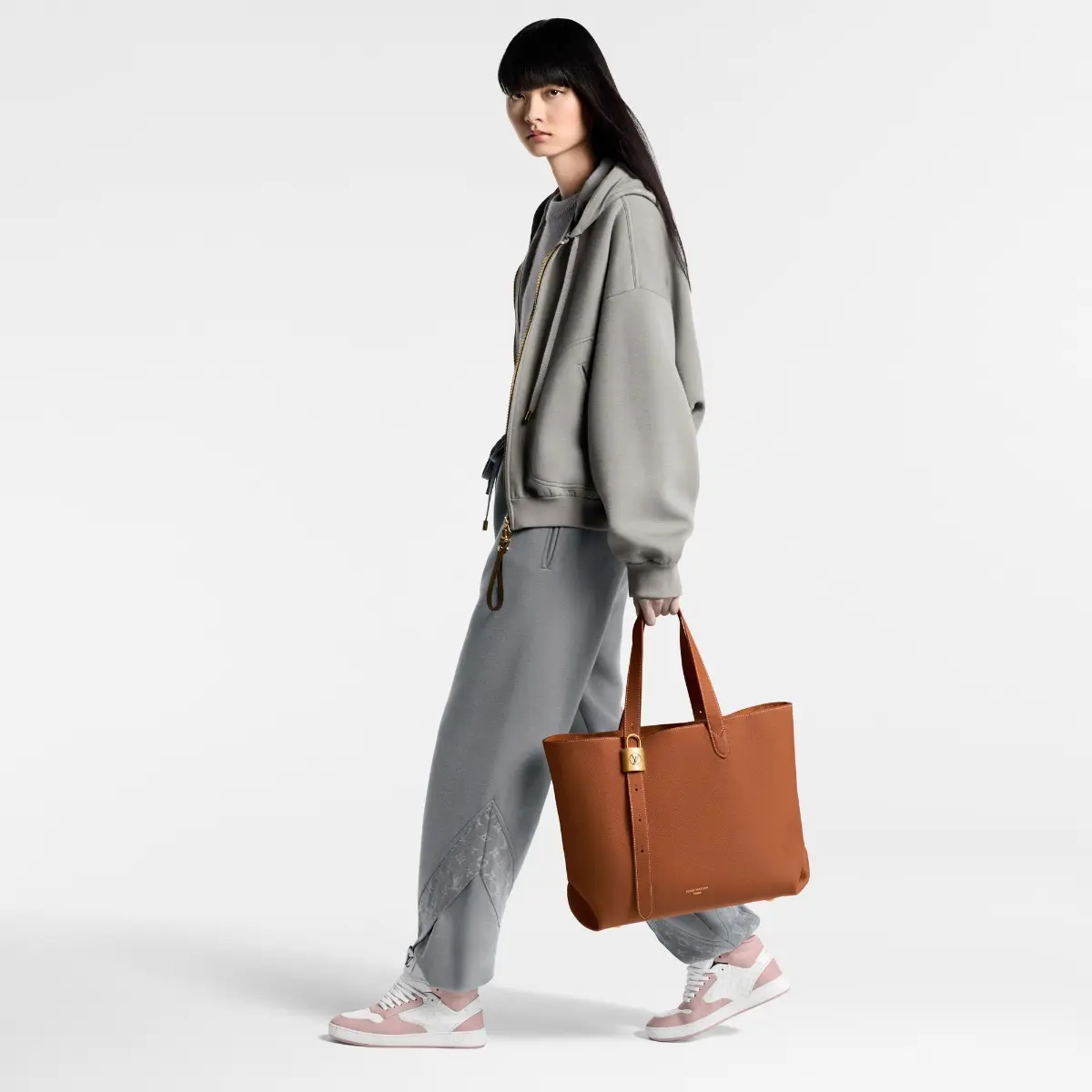 low key cabas mm bag m25342 3