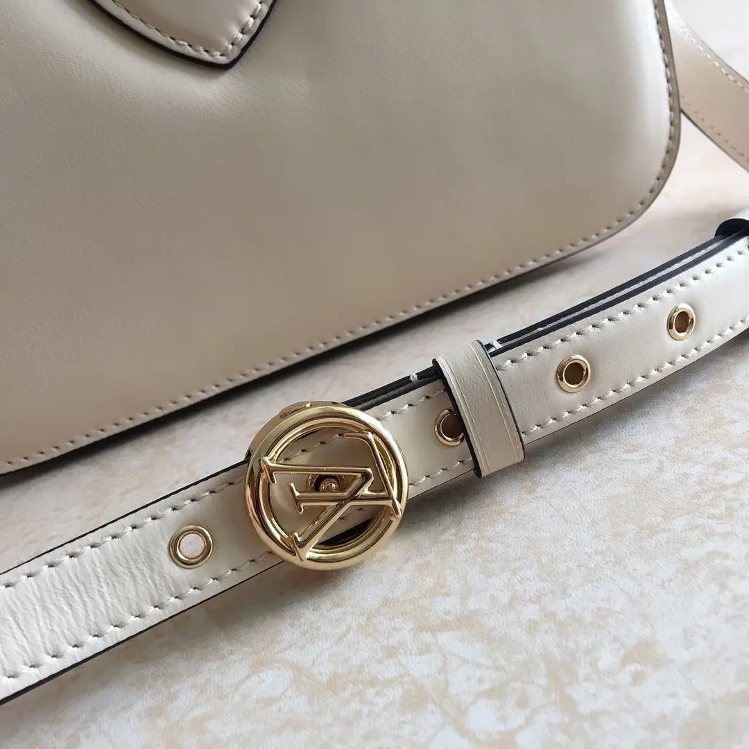 lv circle lv pont 9 cream m55950 10 lv circle lv pont 9 cream m55950 10