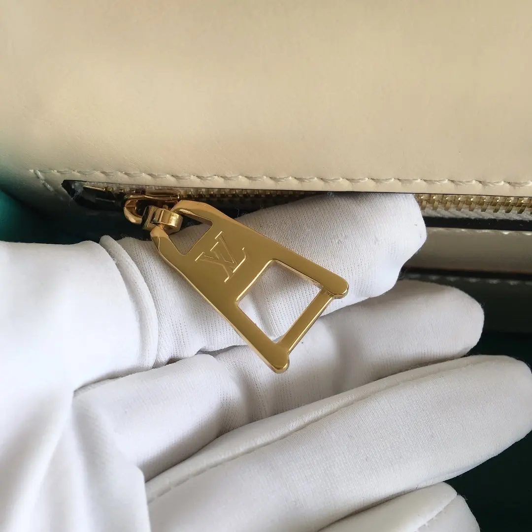 lv circle lv pont 9 cream m55950 2 lv circle lv pont 9 cream m55950 2