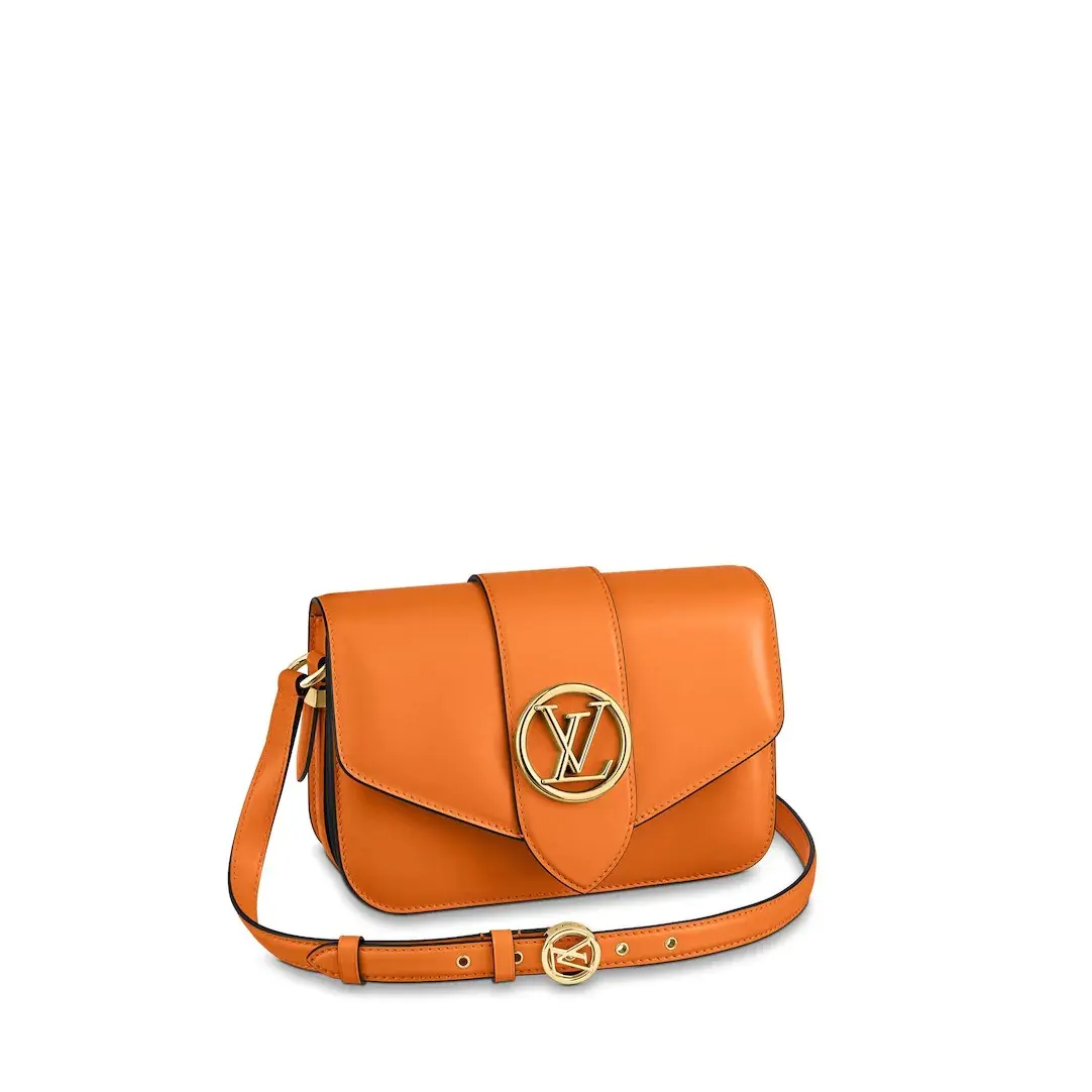 lv circle lv pont 9 gold m55946 1 lv circle lv pont 9 gold m55946 1
