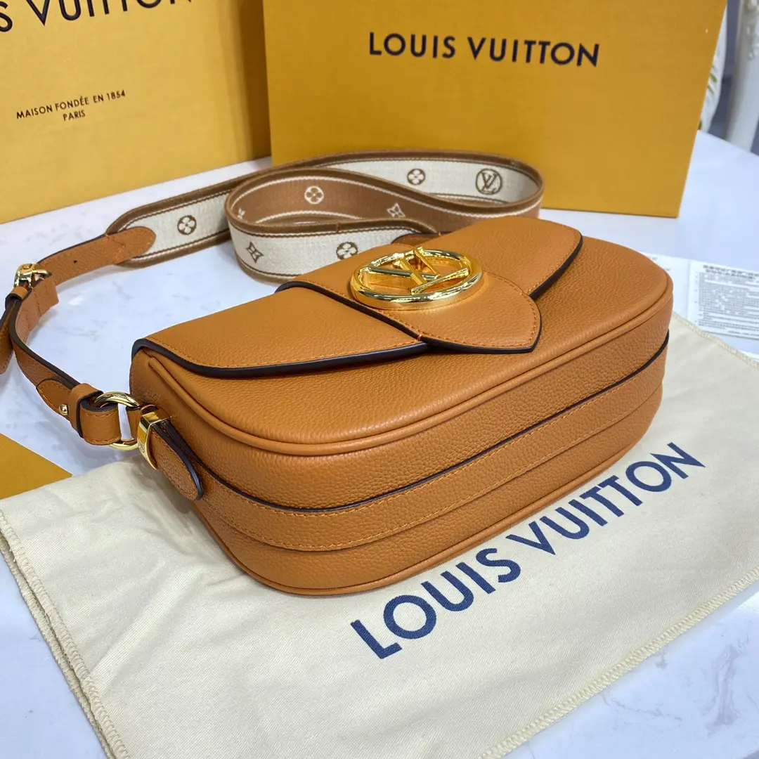 lv circle lv pont 9 soft pm handbag m58729 3
