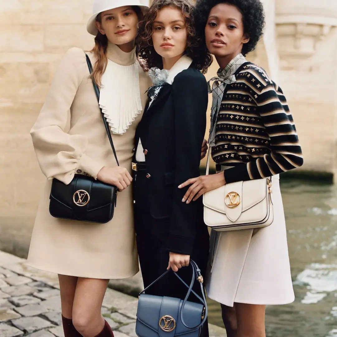 lv circle lv pont 9 storm blue m55947 3 lv circle lv pont 9 storm blue m55947 3