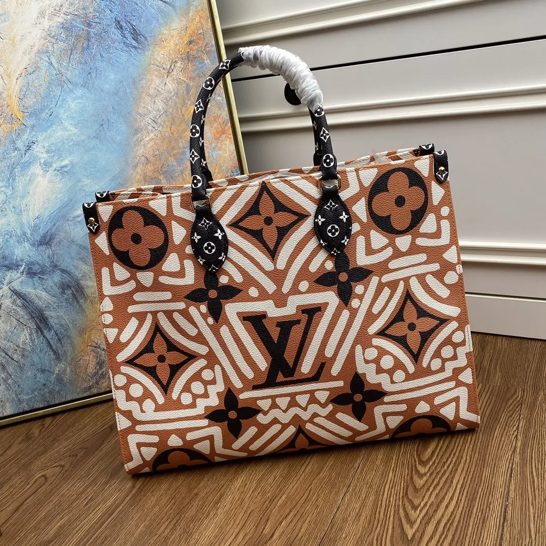 lv crafty onthego gm tote m45359 4