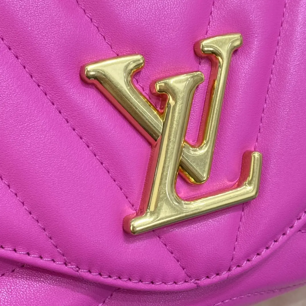 lv new wave chain bag m58553 11