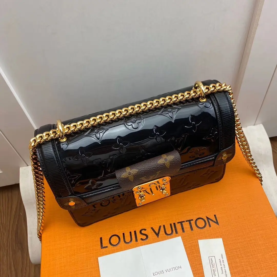 lv wynwood chain bag black m90516 6 lv wynwood chain bag black m90516 6