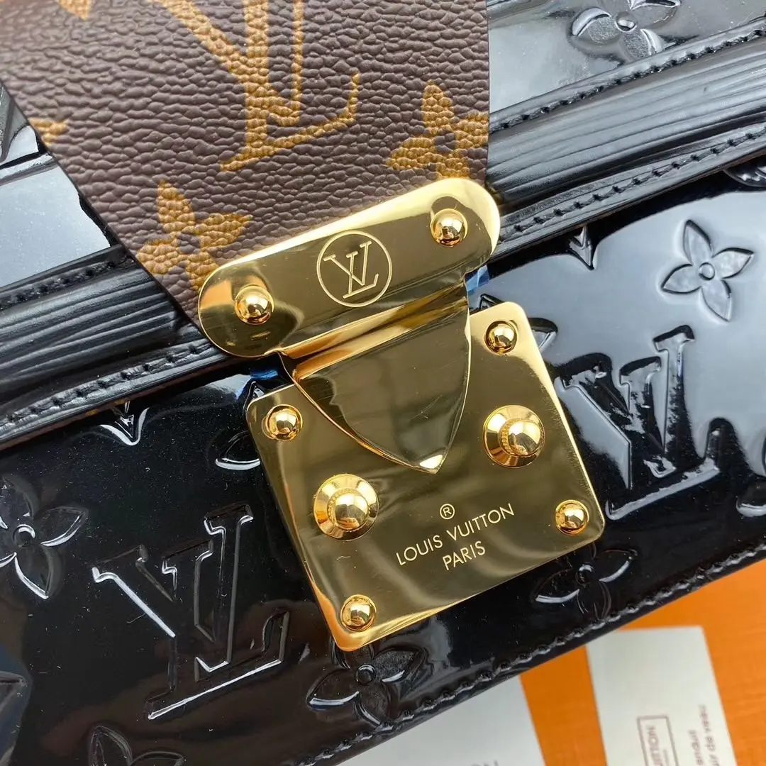lv wynwood chain bag black m90516 9 lv wynwood chain bag black m90516 9