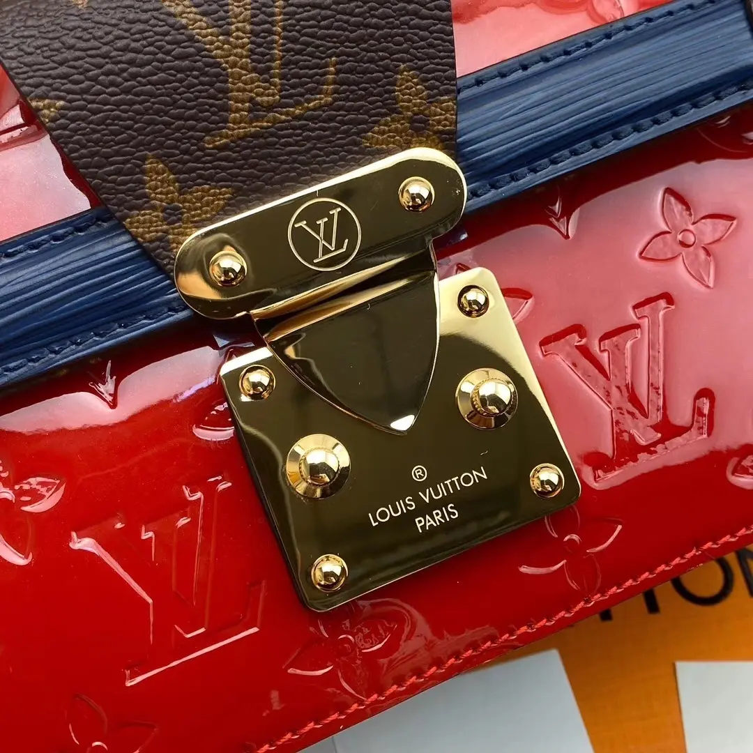 lv wynwood chain bag scarlet red m90517 2 lv wynwood chain bag scarlet red m90517 2