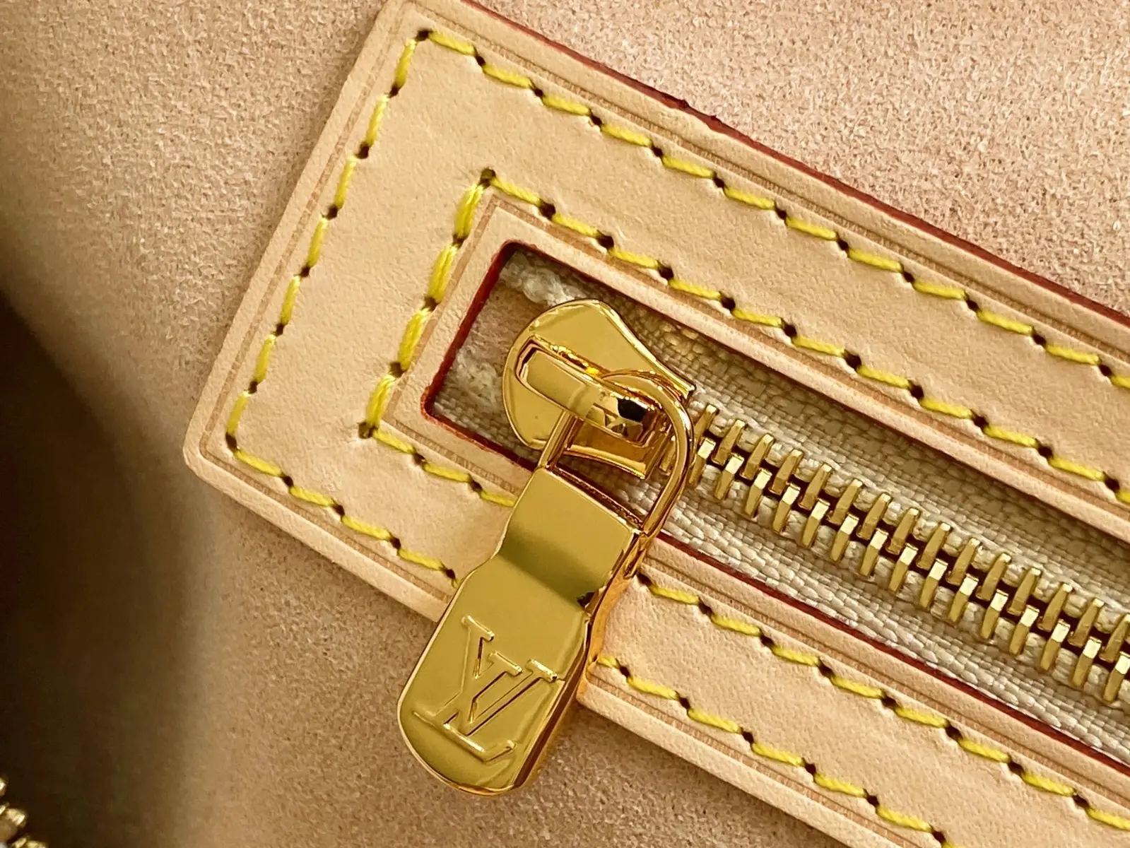lv x tm keepall bandouliere 45 m13742 3 lv x tm keepall bandouliere 45 m13742 3