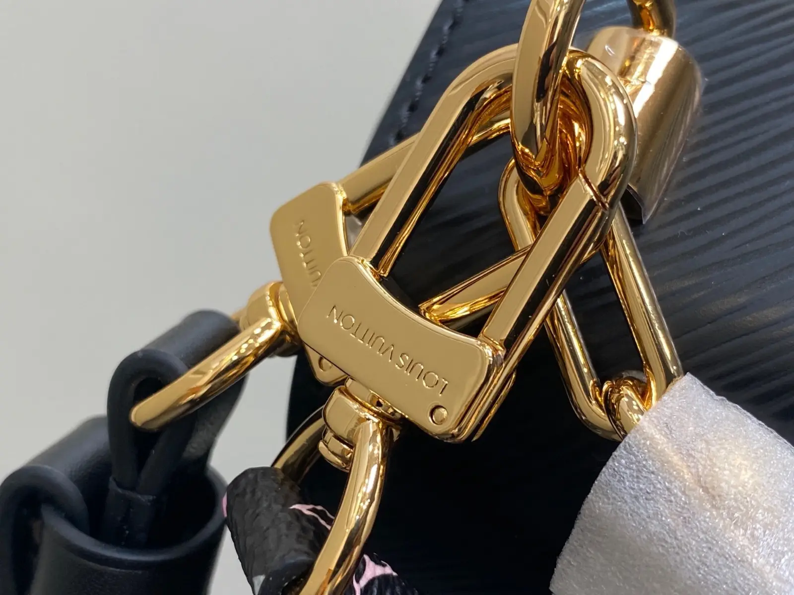 lv x tm twist mmslim m13243 7