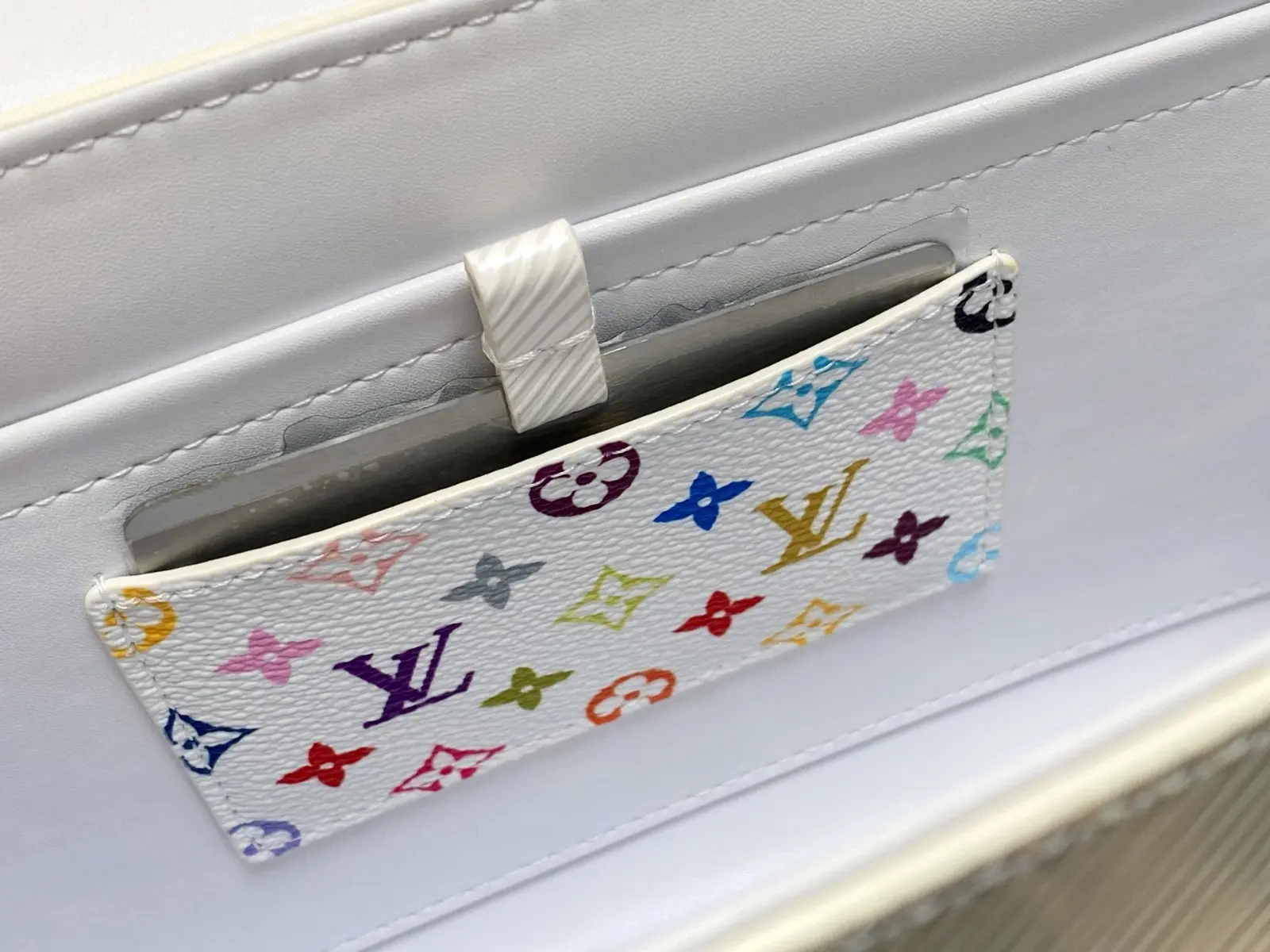 lv x tm twist mmslim m13678 12