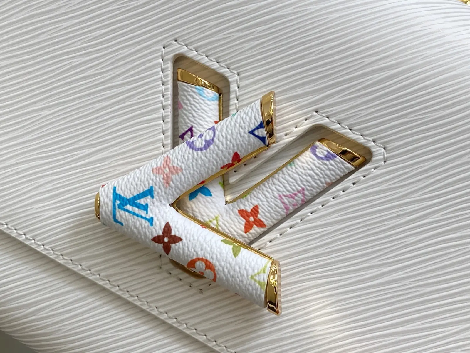 lv x tm twist mmslim m13678 9