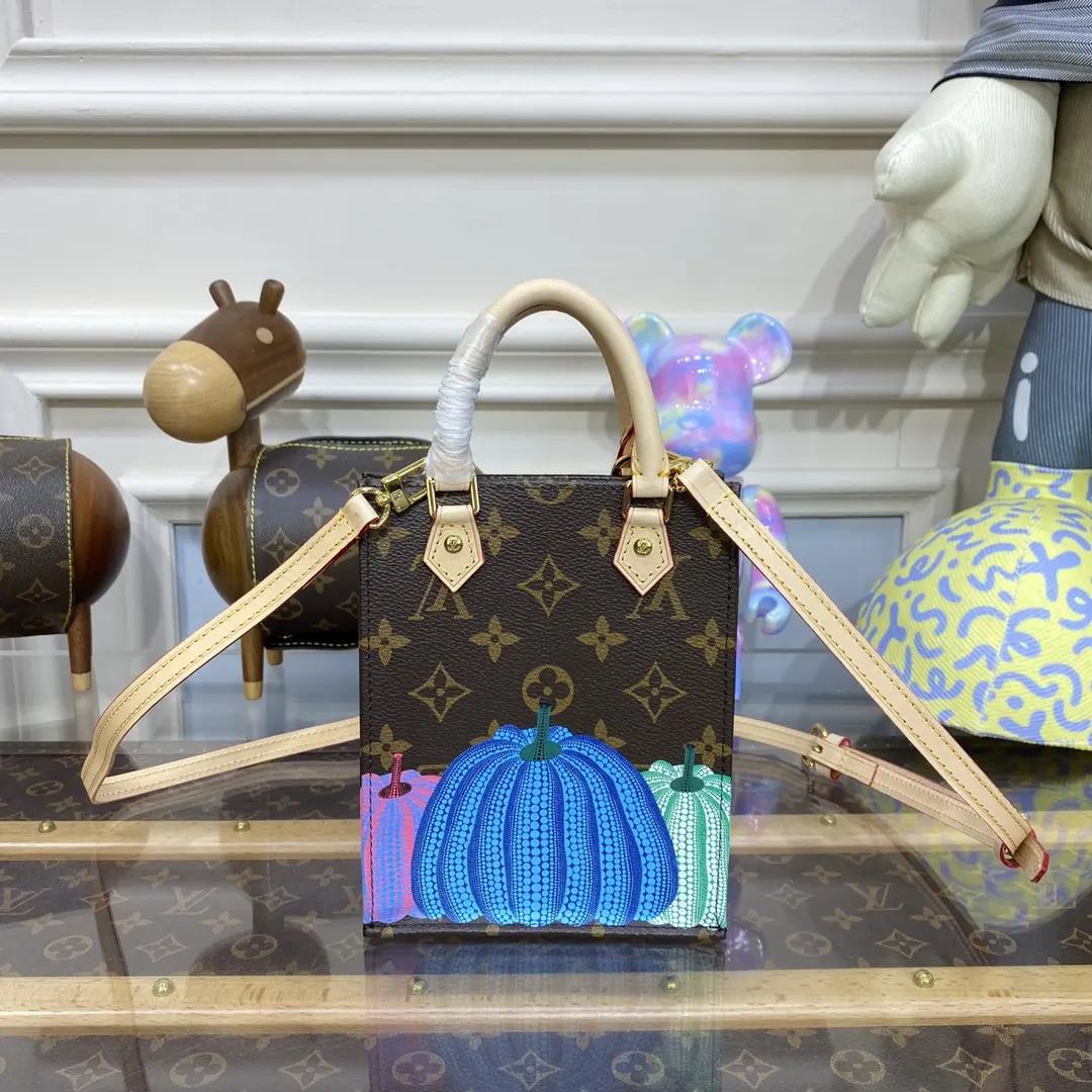 lv x yk petit sac plat m82112 8