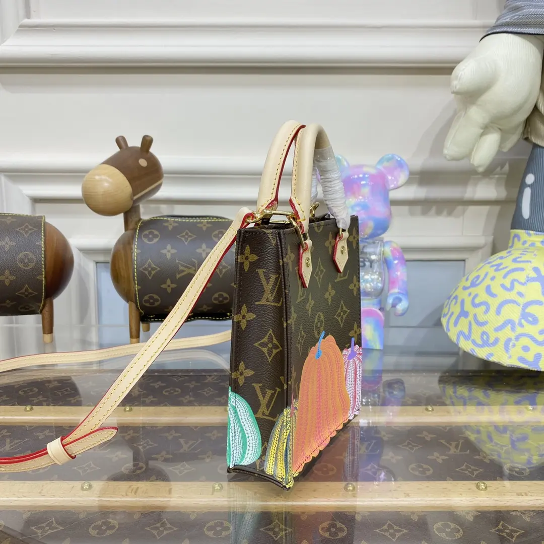 lv x yk petit sac plat m82112 9