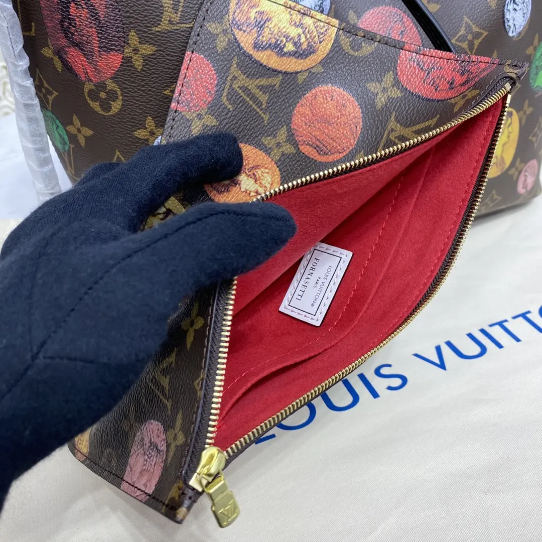 lvxfornasetti monogram cameo neverfull mm tote bag m45923 4