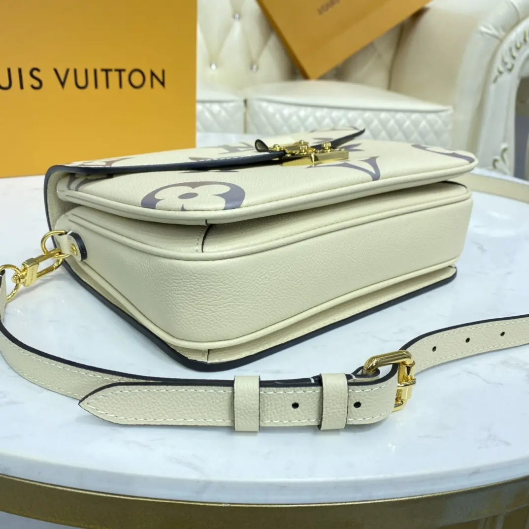 m45384 lv crafty pochette metis sliver m45384 sliver 5 m45384 lv crafty pochette metis sliver m45384 sliver 5