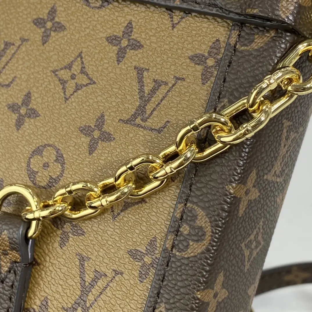 m63913 monogram canvas vertical trunk pochette m63913 7 m63913 monogram canvas vertical trunk pochette m63913 7