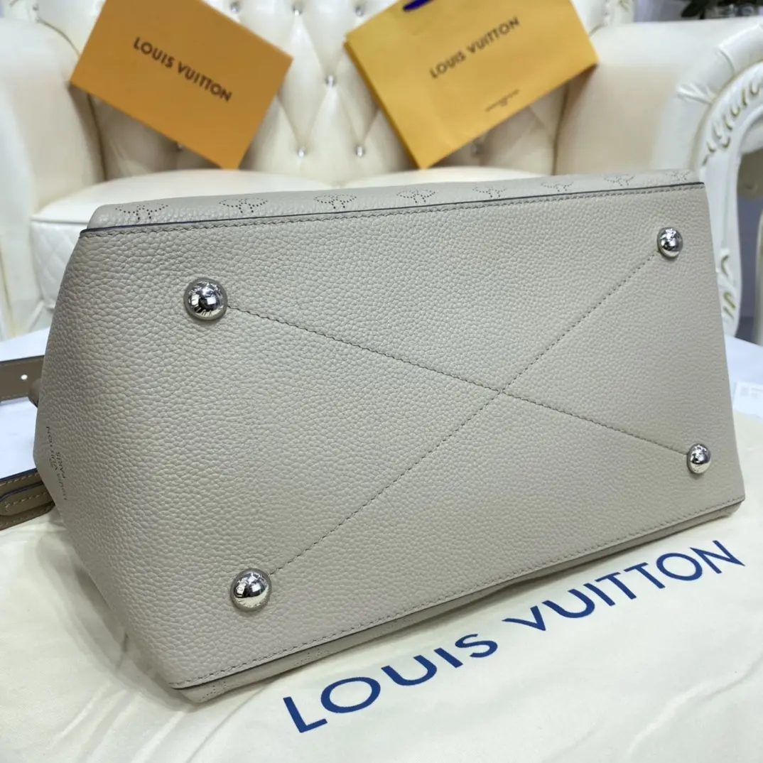 mahina beaubourg hobo mm m56084 7