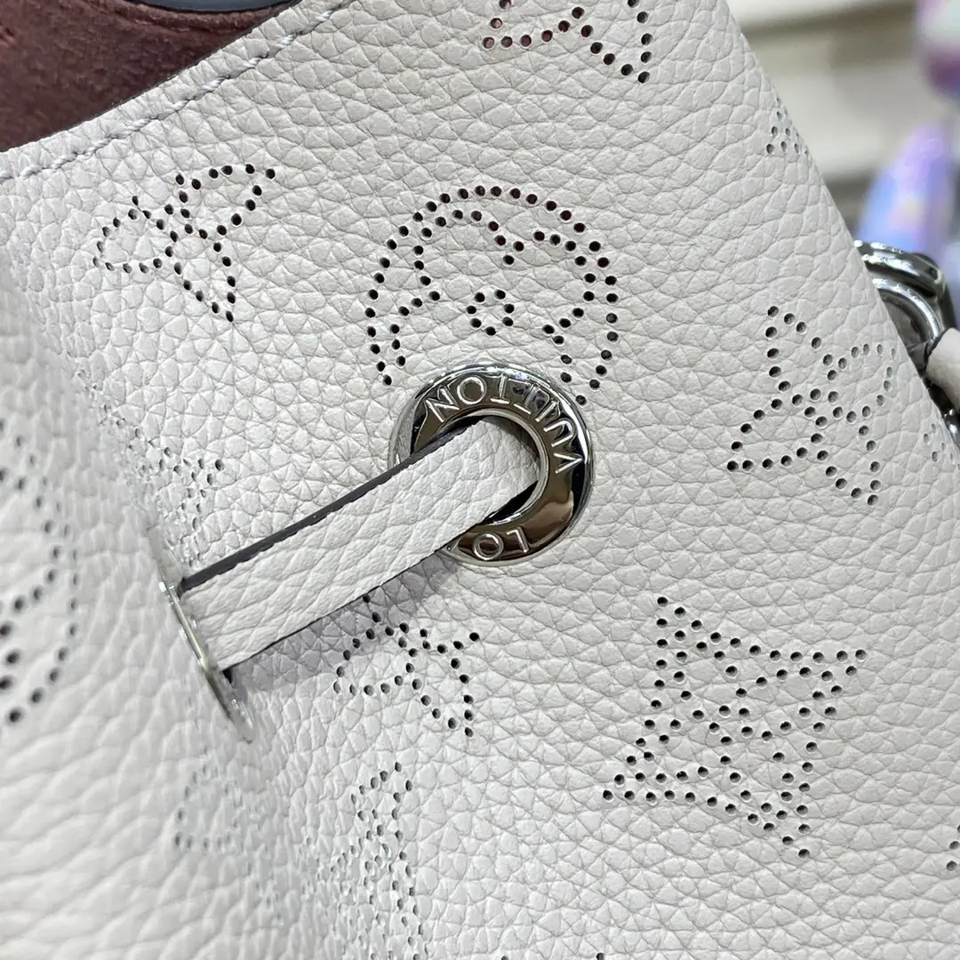 mahina calf bella bucket bag m57201 5 mahina calf bella bucket bag m57201 5